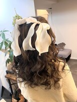 スリー(three)&nbsp;ヘアセット　ヘアアレンジ　ツインテール