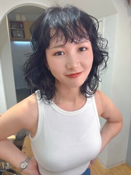 ヴィンス(vince) レディースパーマ/レイヤー/サマースタイル/垢抜け