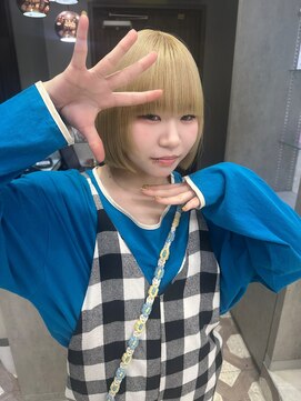 フイ(Hui) ブロンド