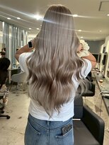 キング 心斎橋店(K!ng)&nbsp;ハイライトカラーミルクティーベージュレイヤーカット