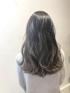 リエートビタ 栗生(Lieto vita) オージュアカラー