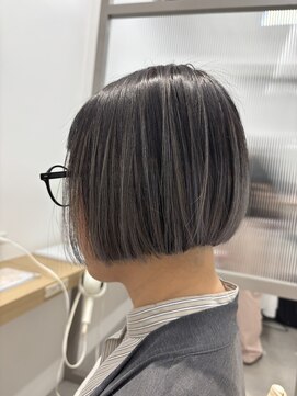 モリオフロムロンドン 大宮店(morio from London) 毛先カラー×ボブ 「村田」