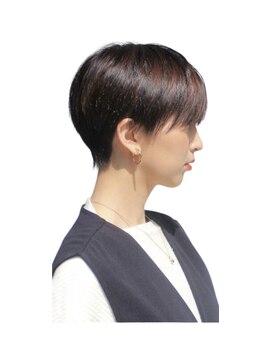 クオリス 上板橋店(QUALIS) 軽やか夏ショートボブ小顔ピンクブラウン透明感似合わせカット