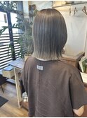 透け感グレージュハイライト