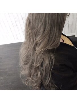 ジーキャトル(G-quatre) やっぱりアッシュ