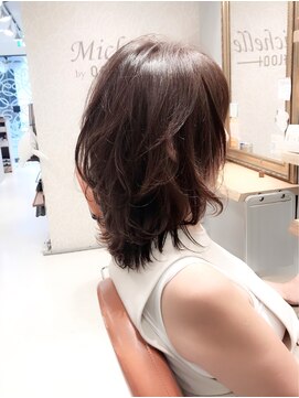 ミッシェル アフロート(michelle afloat) ２０代３０代４０代５０代キレイなフォルムと動きのCカーブ