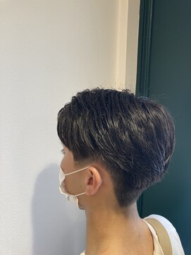 キー(KEY) センターパート