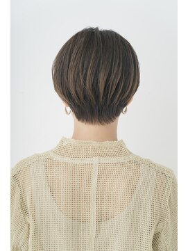 ガーデン タチカワ(garden tachikawa) 20代30代絶壁解消大人かわいいハンサムショートブルーグレージュ