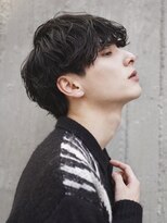 フィフス トウキョウ (fifth TOKYO)&nbsp;ツイストスパイラルパーマ波巻きスパイラル刈り上げ束感マッシュ