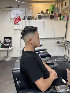 メリケンバーバーショップ フクオカ(MERICAN BARBERSHOP FUK) 上質スキンフェードバーバースタイル