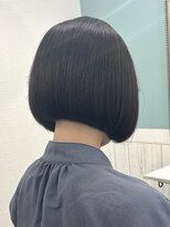 切りっぱなしボブ/内巻きボブ/外はねボブ