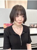 切りっぱなしボブ