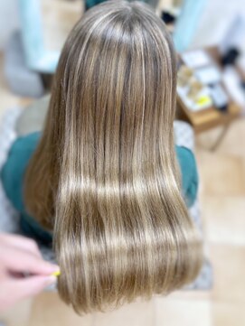 ヘアー デザイナーズ クルー ドルフィン(HAIR DESIGNERS CREW dolphin) 髪質改善トリートメント