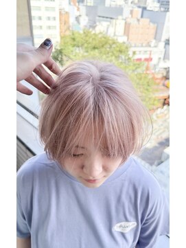 ナンバー アンフィール 渋谷(N° anfeel) ペールピンク/ホワイトカラー