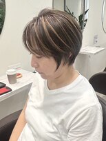 ジービージー前橋ミュグ(GBG前橋mugu)&nbsp;くびれショートボブ40代50代グレイカラー白髪染め白髪ぼかし