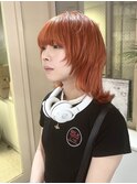 【個性派オレンジカラー×ウルフカット】
