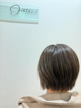 ミーティア バイ クアトロ(Meteor By QUATRO) ショートボブ
