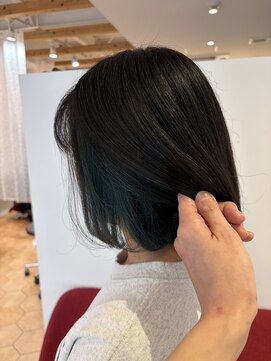 インナーカラー,グリーンカラー,ダークグリーン,ボブ【草加】