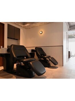 髪のダメージを補修し、頭皮の汚れをスッキリ！頭皮環境を整え、髪本来の美しさを引き出します♪【池袋駅】