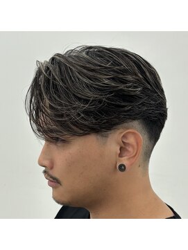 イーラ(era) メンズ刈り上げマッシュ眉毛