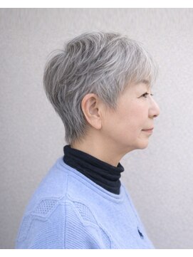 ヘアスタジオヘーフリヒ(HAIR STUDIO HoFLICH) 浜松ショートカット/グレイカラー/くびれショート/イメチェン