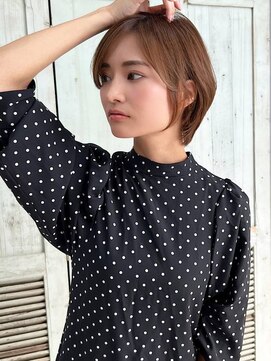 ファーレ ツルミ(Fare tsurumi) ショート　ショートボブ　イメチェン　くびれ　美髪