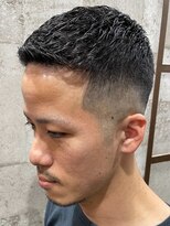 シザーズ(SCISSORS)&nbsp;アイロンパーマ/濡れパン/フェード/バーバースタイル