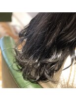 カーム(calm)&nbsp;ダークオリーブ