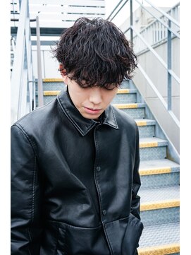 ヒビヲ(HIBIO) ツイストスパイラルパーマツーブロックメンズマッシュメンズヘア