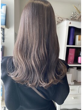 ヘアーデザイン シュシュ(hair design Chou Chou by Yone) ☆chouchou☆ナチュラルミルクティーベージュ