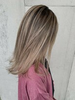 ルモア(RUMOR) 日本人に【”似合いすぎる”】トレンド感◎バレイヤージュ