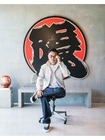 メリケンバーバーショップ トーキョー(MERICAN BARBERSHOP TYO)&nbsp;MEN'SHAIRツーブロック束感ショート波巻きハイライト84