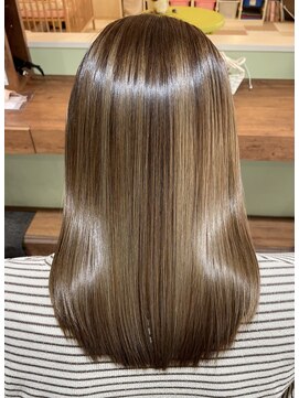 ミニヨン バイ ハピネス 高の原店(mignon by Happiness) 艶髪　髪質改善トリートメント　縮毛矯正　奈良　#9