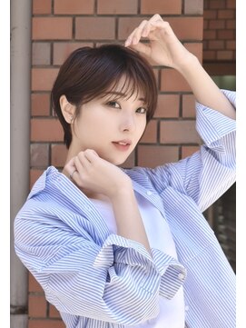 ウィローズ(WILLOW'S) 大人可愛い20代30代40代黒髪前下がりショートボブ丸みショート◎