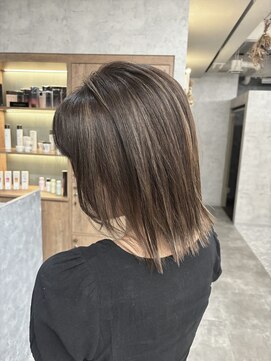 リリー 真美ケ丘店(LILY) 切りっぱなし×ハイライト