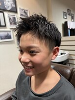 ヘアーステージ フィガロ(HAIR STAGE FIGARO)&nbsp;ツーブロックジェットモヒカン