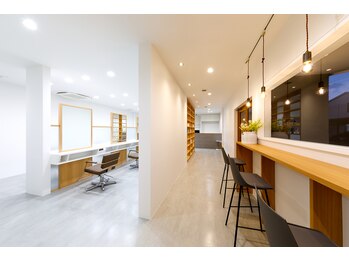 iF hair produced by Amica