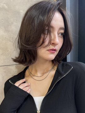 トルネード(TORNADO) 外国人風 外ハネボブ アッシュ 大人 レイヤーカット A0317