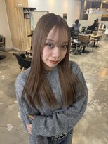 イェッカ(YECCA)&nbsp;ベージュカラー