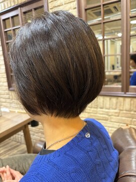 ハンナ(hanna) 小顔ショート