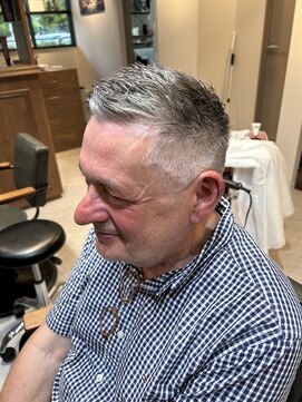 リノ(alto Lino) 外国人短髪カット