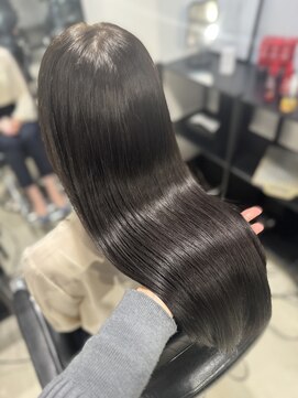 アルテ(ARTE) 【ARTE表参道/青山】小顔ゆるふわウェーブ×イルミナ