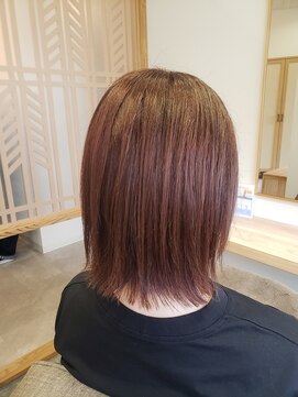 ミリ 国分寺(Mili) 外ハネミディアムスタイル&アメジストカラー