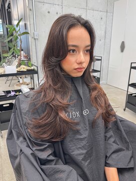 キオク(KIOX) レイヤーカット/海外レイヤー/ハッシュカット/髪質改善