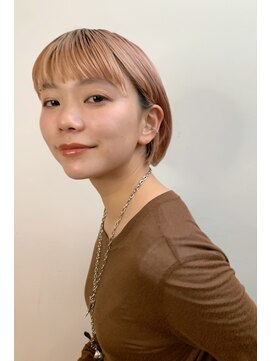 イコル(ikoru) ショートボブベージュカラー20代30代代官山中目黒