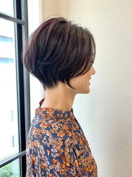 アルトル 池袋(altru) ◇ショートボブホワイトグレージュミニウルフチェリーブラウン