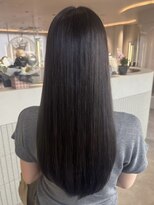 ビビバイベル(BiVi by BHEL)&nbsp;桑名ロングレイヤーカットハッシュカット透明感カラー重めロング