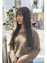トレ(tre.)&nbsp;髪質改善 レイヤースタイル 大人可愛い