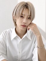 ジーナ 天神(Zina) ホワイトブロンド/韓国センターパート【天神】