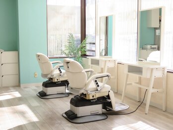アルモニ ヘア(HARMONIE)の写真/爽やかな印象へ導く理容室。当店おすすめリフレッシュコースで眉もひげもケアして◎